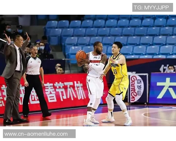 广州滑板队状态引发热议球迷对表现分歧明显